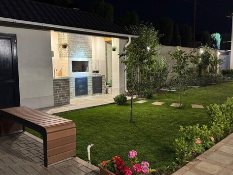 7 otaqlı həyət evi/bağ evi - Mərdəkan q. - 230 m²
