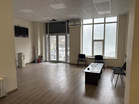 3 otaqlı ofis - Badamdar q. - 140 m²