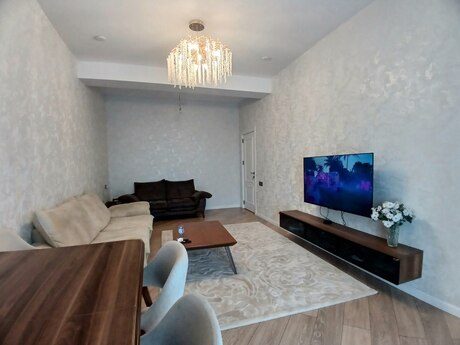 3 otaqlı yeni tikili - 7-ci mikrorayon q. - 98 m²