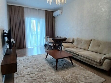 3 otaqlı yeni tikili - 7-ci mikrorayon q. - 98 m²