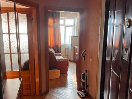 2 otaqlı yeni tikili - Yeni Günəşli q. - 53 m²
