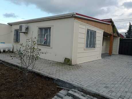 3 otaqlı həyət evi/bağ evi - Şüvəlan q. - 90 m²