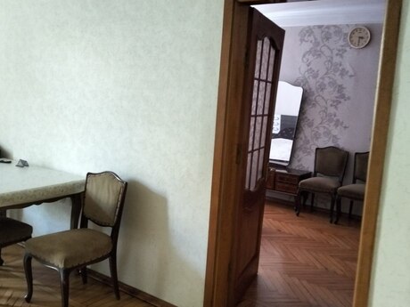 2 otaqlı köhnə tikili - Səbail r. - 60 m²