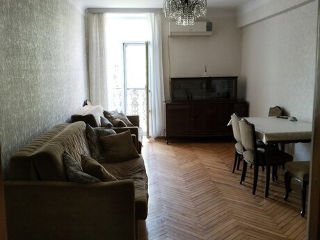 2 otaqlı köhnə tikili - Səbail r. - 60 m²