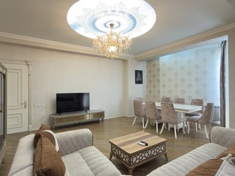 3 otaqlı yeni tikili - Nəriman Nərimanov m. - 135 m²