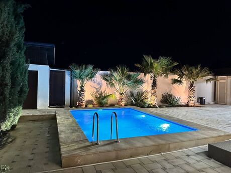 4 otaqlı həyət evi/bağ evi - Bilgəh q. - 200 m²