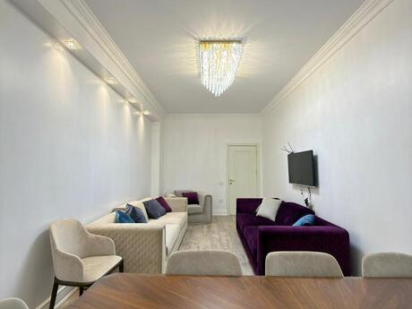 2-комн. новостройка - м. Нариман Нариманов - 75 м²