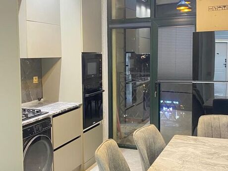 2 otaqlı yeni tikili - Qara Qarayev m. - 110 m²