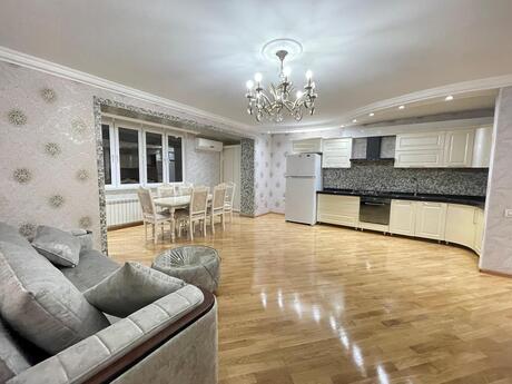 3 otaqlı köhnə tikili - Nəsimi r. - 110 m²