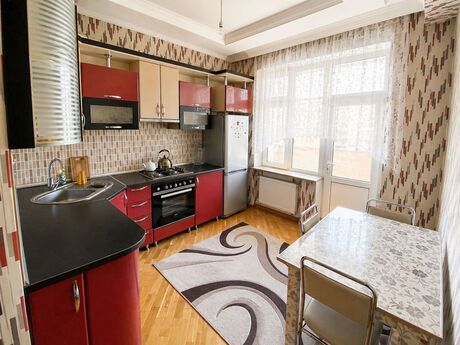 2 otaqlı yeni tikili - Azadlıq Prospekti m. - 90 m²