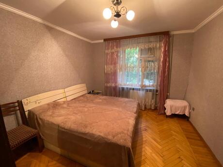 2 otaqlı köhnə tikili - Nəsimi r. - 60 m²