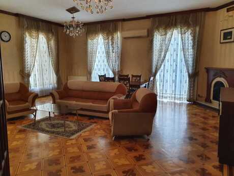 4 otaqlı yeni tikili - Nizami m. - 200 m²