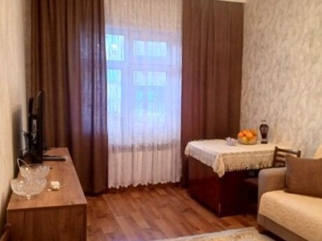 2 otaqlı köhnə tikili - Yasamal r. - 45 m²