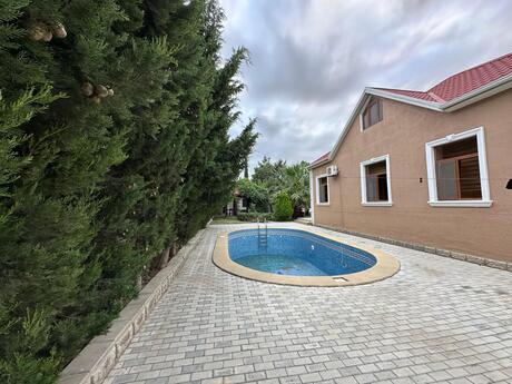 4 otaqlı həyət evi/bağ evi - Şüvəlan q. - 200 m²