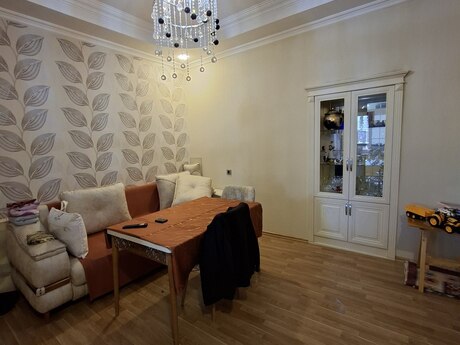 3 otaqlı köhnə tikili - Xırdalan - 90 m²