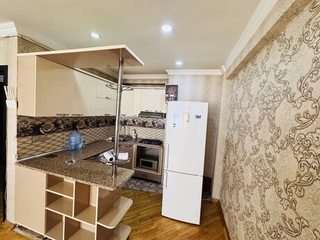 2 otaqlı yeni tikili - Qara Qarayev m. - 60 m²