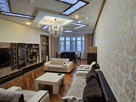 4 otaqlı yeni tikili - Elmlər Akademiyası m. - 200 m²