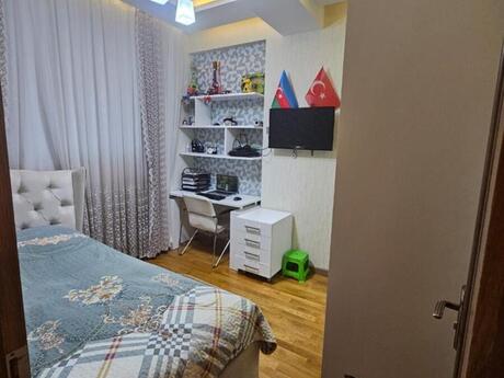 5 otaqlı mənzil, 112 m², Nərimanov: 325 000 ₼ 5