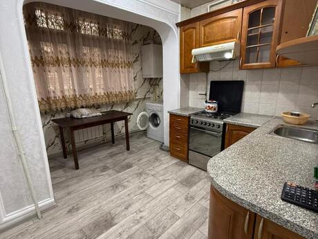 2 otaqlı köhnə tikili - Nəriman Nərimanov m. - 70 m²