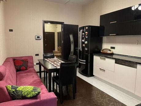 4 otaqlı yeni tikili - 28 May m. - 178 m²