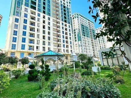 3-комн. новостройка - м. Нариман Нариманов - 143 м²