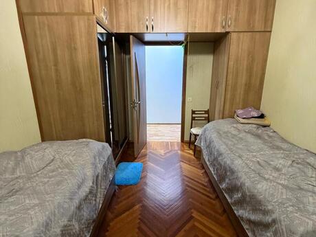 2 otaqlı köhnə tikili - Azadlıq Prospekti m. - 65 m²
