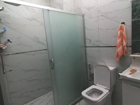 3 otaqlı köhnə tikili - 7-ci mikrorayon q. - 50 m²