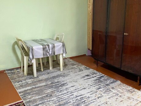 1 otaqlı həyət evi/bağ evi - Keşlə q. - 20 m²