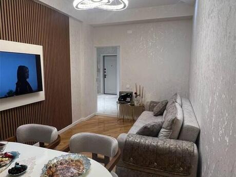 2 otaqlı yeni tikili - İnşaatçılar m. - 55 m²