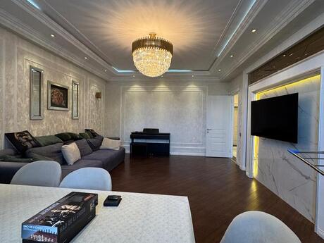 4 otaqlı yeni tikili - Nərimanov r. - 151 m²