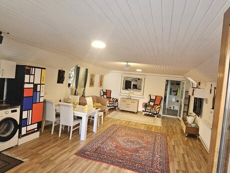 6 otaqlı həyət evi/bağ evi - Badamdar q. - 270 m²