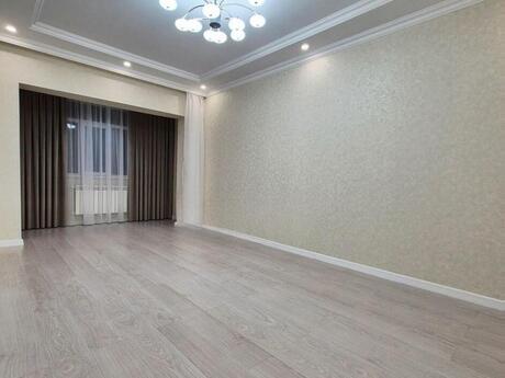 3 otaqlı köhnə tikili - Azadlıq Prospekti m. - 90 m²