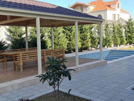 5 otaqlı həyət evi/bağ evi - Bilgəh q. - 230 m²