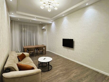2 otaqlı yeni tikili - 28 May m. - 72 m²