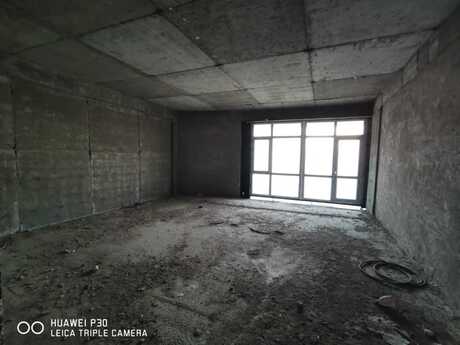 4 otaqlı yeni tikili - Nəsimi r. - 185 m²