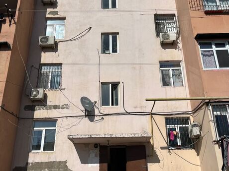 1-комн. вторичка - м. Халглар Достлугу - 45 м²