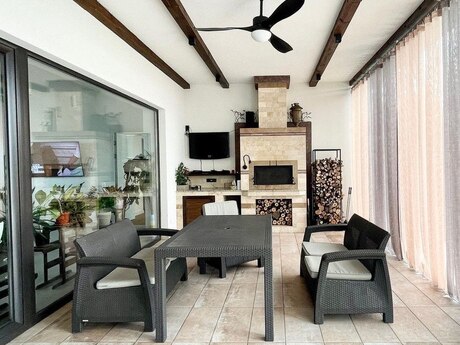 5 otaqlı həyət evi/bağ evi - Nardaran q. - 300 m²
