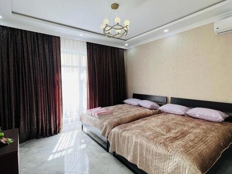 5 otaqlı həyət evi/bağ evi - Nardaran q. - 350 m²