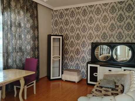 6 otaqlı həyət evi/bağ evi - Xırdalan - 160 m²