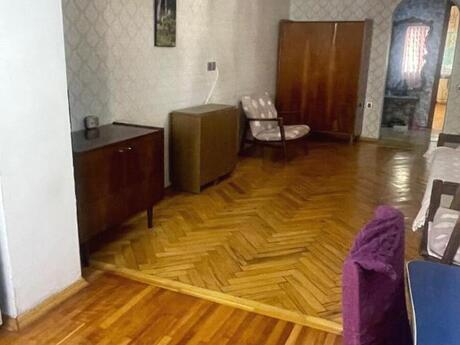 2 otaqlı köhnə tikili - Nizami m. - 45 m²