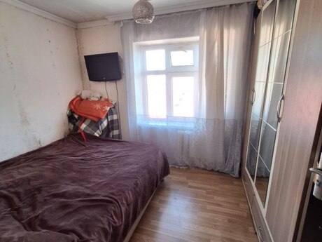 2 otaqlı köhnə tikili - Neftçilər m. - 50 m²