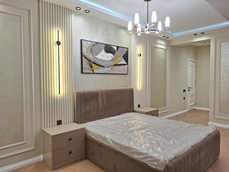 4 otaqlı yeni tikili - 8 Noyabr m. - 140 m²