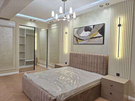 4 otaqlı yeni tikili - 8 Noyabr m. - 140 m²