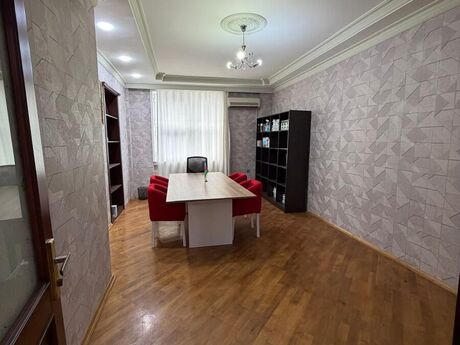 5 otaqlı ofis - Nəsimi r. - 250 m²