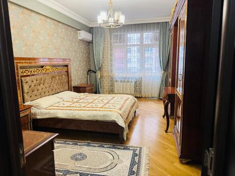3 otaqlı yeni tikili - Səbail r. - 135 m²