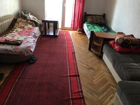 3-комн. вторичка - м. Низами - 100 м²