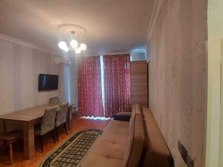 2 otaqlı köhnə tikili - İnşaatçılar m. - 65 m²