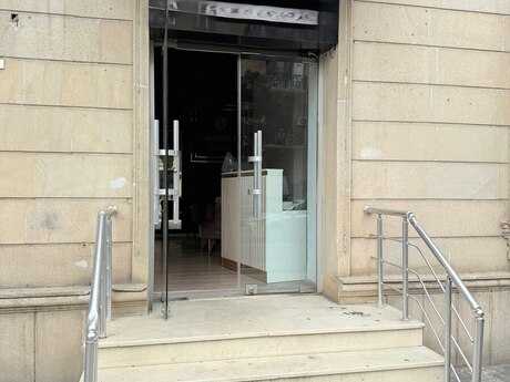 Elan №6109125 - Bakı, Şah İsmayıl Xətai m., 90 m²