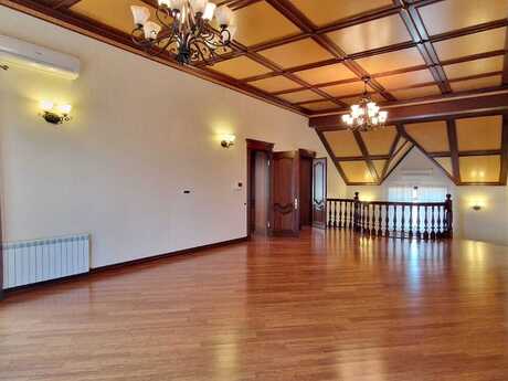 7 otaqlı həyət evi/bağ evi - Xaçmaz - 1000 m²