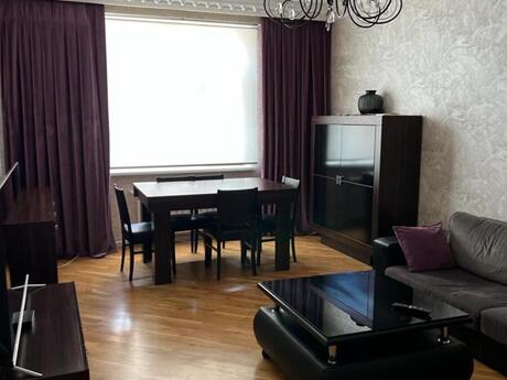 2 otaqlı köhnə tikili - Memar Əcəmi m. - 52 m²
